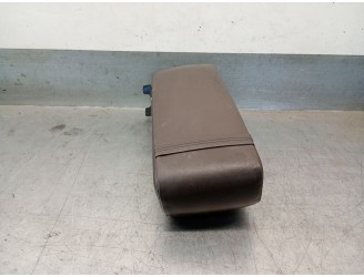 Recambio de apoyabrazos central para mercedes-benz clase s (w126) berlina+coupe sec 560 referencia OEM IAM A1269700947 A12697009