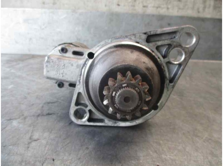 Recambio de motor arranque para skoda fabia 1.4 tdi dpf referencia OEM IAM 02Z911021C 260516 VALEO
