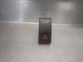 Replacement hazard warning switch for Skoda Superb (3V3) Active OEM IAM reference 3V0953507 