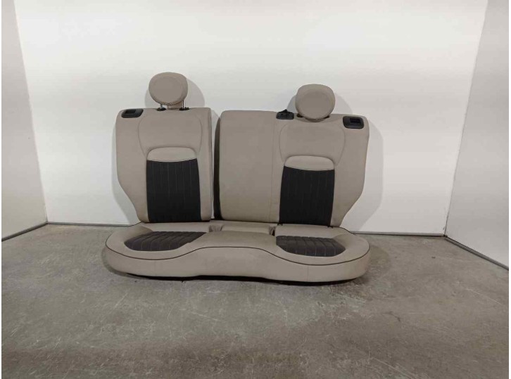 Recambio de asientos traseros para fiat 500 x (334) 1.4 16v turbo cat referencia OEM IAM 4669596  