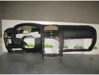 Recambio de salpicadero para opel astra g coupé 1.8 16v cat referencia OEM IAM  NEGRO 