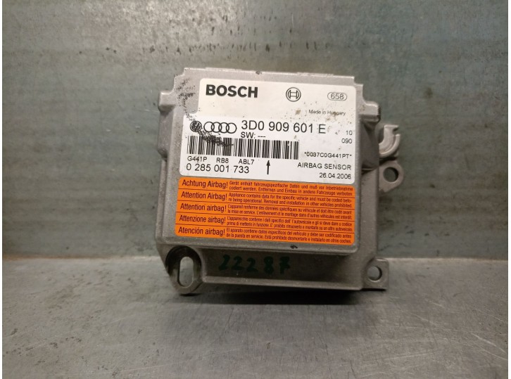 Recambio de centralita airbag para porsche cayenne (9pa) 3.2 referencia OEM IAM 3D0909601E  0285001733 BOSCH