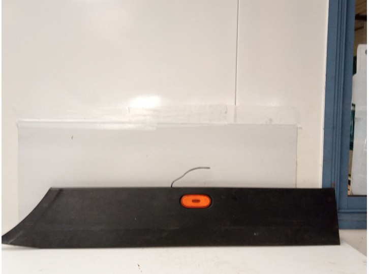 Recambio de moldura para mercedes-benz sprinter ii caja cerrada cdi cat referencia OEM IAM 9066901382  