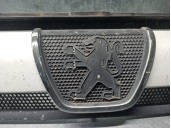 Recambio de rejilla delantera para peugeot boxer caja cerrada (rs3200)(330)(´02) 2.2 hdi cat referencia OEM IAM 1304703070 