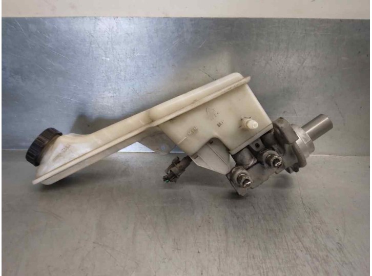 Recambio de bomba freno para opel karl 1.0 12v referencia OEM IAM 452119 