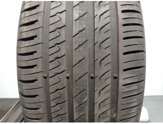 Recambio de neumatico/s para mercedes-benz clase gla (w156) 2.1 cdi cat referencia OEM IAM 23545R1999W BARUM BRAVURIS 5 HM