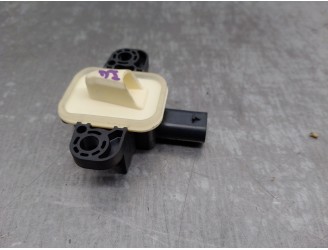 Replacement impact sensor for Mercedes-Benz GLA-Class (W156) 2.1 CDi CAT OEM IAM reference A1668210351 56054084AA 