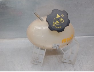 Recambio de deposito expansion para fiat 500 x (334) 1.4 16v turbo cat referencia OEM IAM 00520527670 