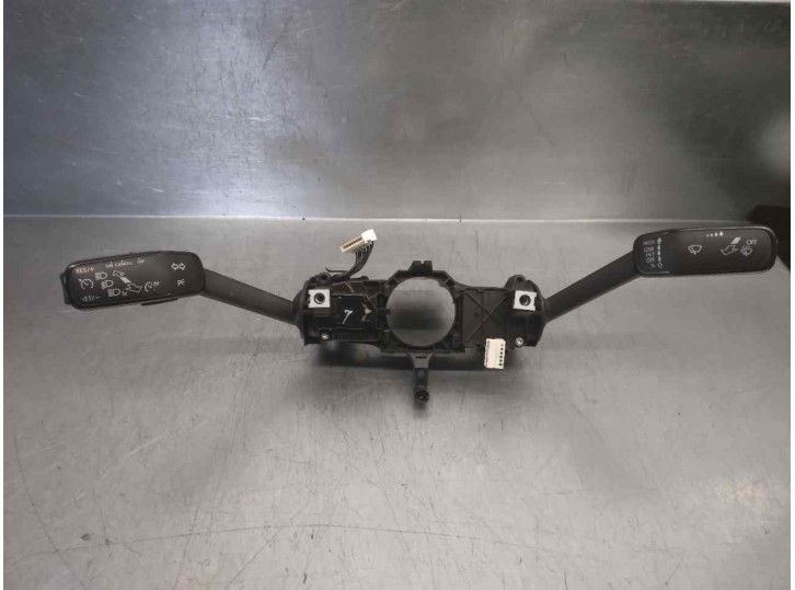 Recambio de mando luces para skoda superb (3v3) active referencia OEM IAM 5Q0953521EM 
