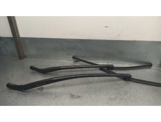 Recambio de brazo limpia delantero derecho para fiat croma (194) 1.9 jtd 16v cat referencia OEM IAM 51708220  