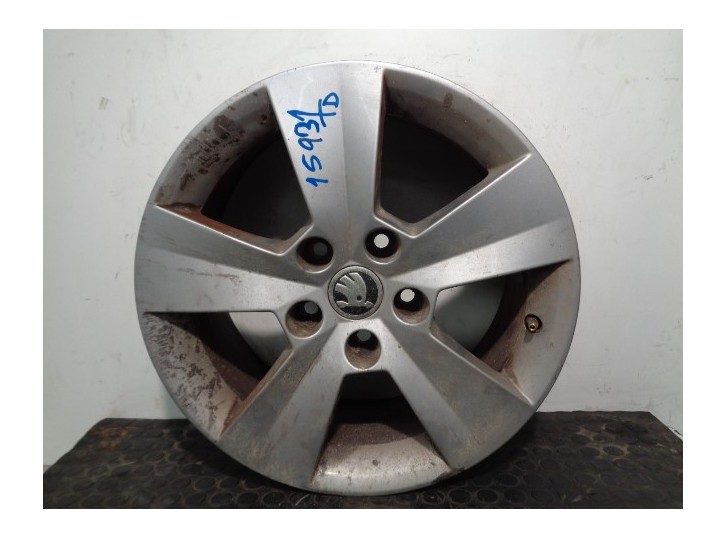 Recambio de llanta para skoda superb (3v3) active referencia OEM IAM 3V0601025AC R166.5JX16H2ET41 