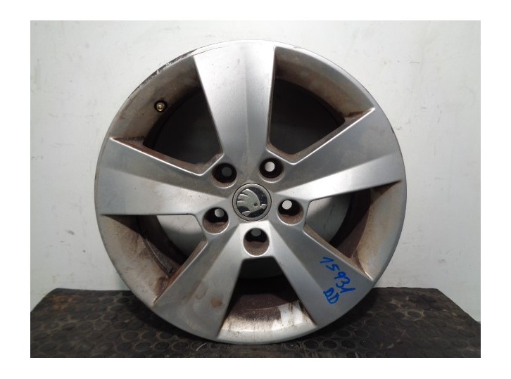 Recambio de llanta para skoda superb (3v3) active referencia OEM IAM 3V0601025AC R166.5JX16H2ET41 ALUMINIO 5P