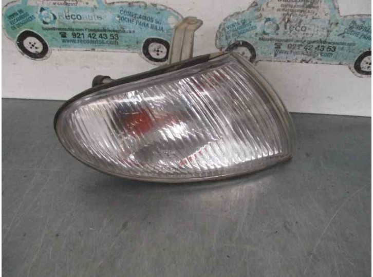 Replacement front right light for Hyundai Accent (X3) 1.3 GLS Automatic OEM IAM reference 9230222010 