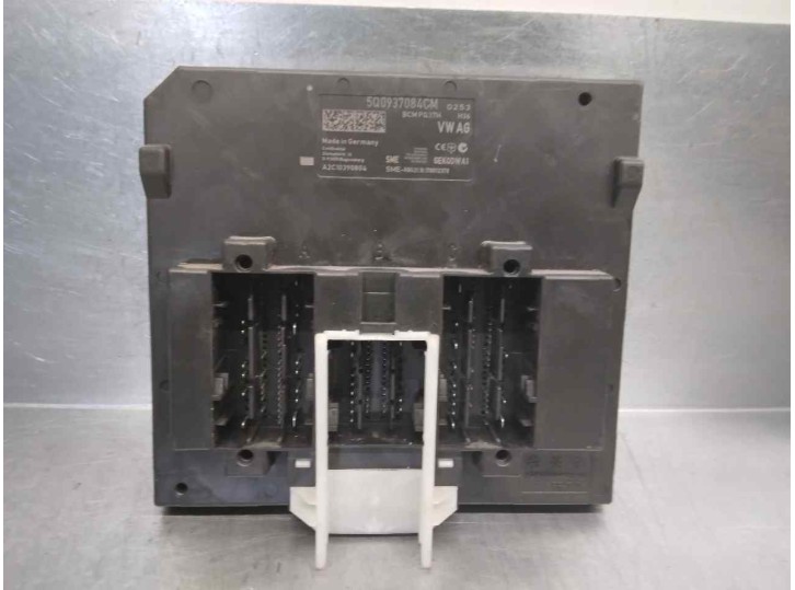 Recambio de modulo confort para skoda superb (3v3) active referencia OEM IAM 5Q0937084CM A2C10390804 
