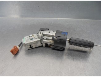 Recambio de conmutador de arranque para peugeot partner kombi confort referencia OEM IAM 9663123280  
