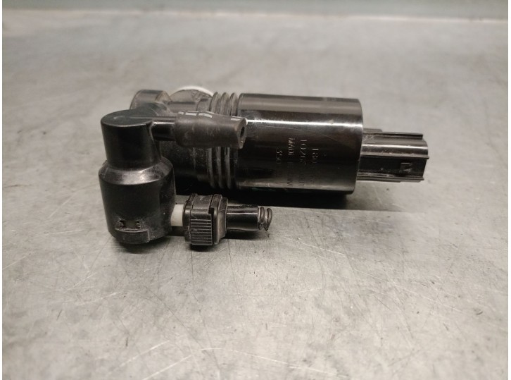 Recambio de bomba limpia para volvo v40 hatchback (525) d3 referencia OEM IAM 31378956 