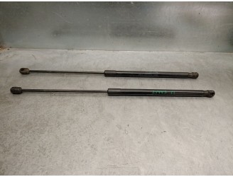 Recambio de amortiguadores maletero / porton para volvo v40 hatchback (525) d3 referencia OEM IAM 31395607 
