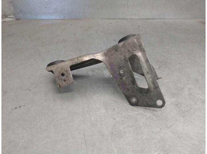 Replacement molding for Mercedes-Benz GLA Class (W156) 2.1 CDI cat OEM IAM reference A6450900041 