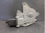 Recambio de motor elevalunas delantero izquierdo para mercedes-benz clase gla (w156) 2.1 cdi cat referencia OEM IAM A2469065100 