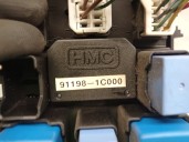 Recambio de caja reles / fusibles para hyundai getz (tb) 1.1 básico referencia OEM IAM 911981C000 