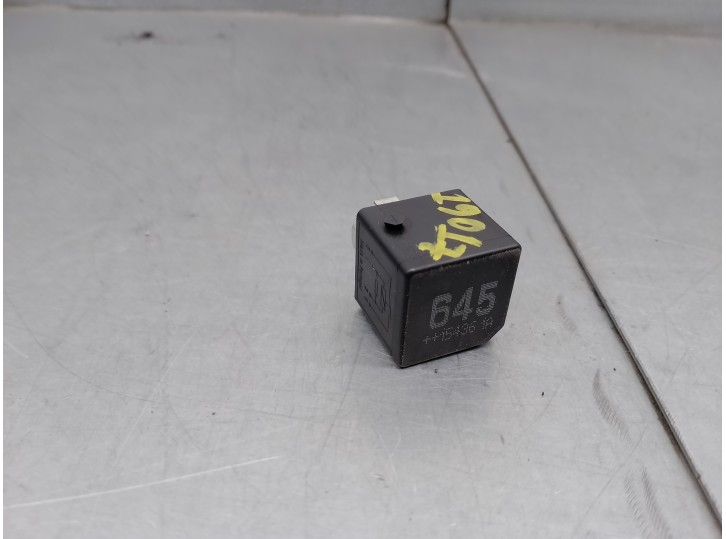 Recambio de rele para seat leon (5f1) 1.4 16v tsi referencia OEM IAM 4H0951253A 