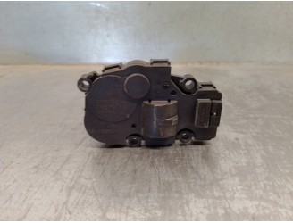 Recambio de motor apertura trampillas climatizador para mercedes-benz clase gla (w156) 2.1 cdi cat referencia OEM IAM CZ11393017