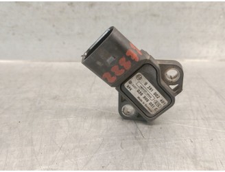 Recambio de sensor presion para seat leon (1p1) 1.9 tdi referencia OEM IAM 038906051C  0281002401 BOSCH