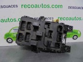 Recambio de caja reles / fusibles para toyota avensis berlina (t 22) 2.0 turbodiesel cat referencia OEM IAM 8273005020 