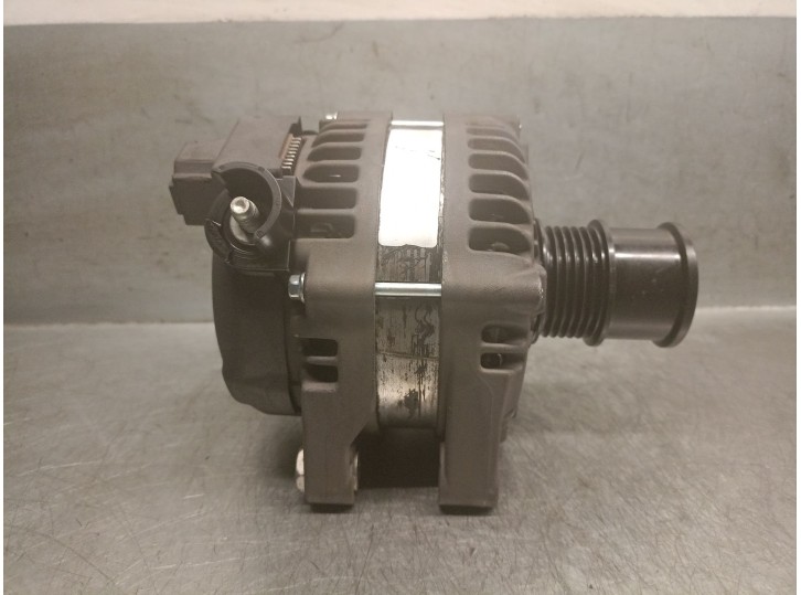 Replacement alternator for Ford Focus III 1.0 EcoBoost OEM IAM reference 444210 1821291 - CV6T10300DC VALEO