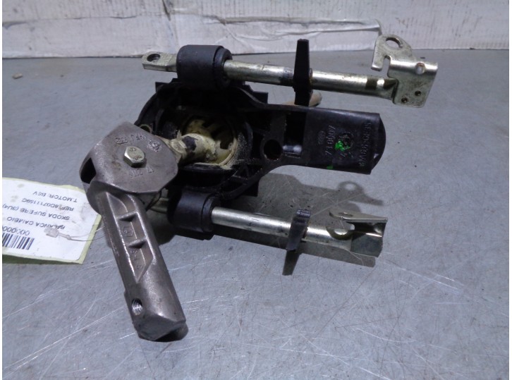 Recambio de palanca cambio para skoda superb (3u4) 1.9 tdi referencia OEM IAM 8D0711159C  