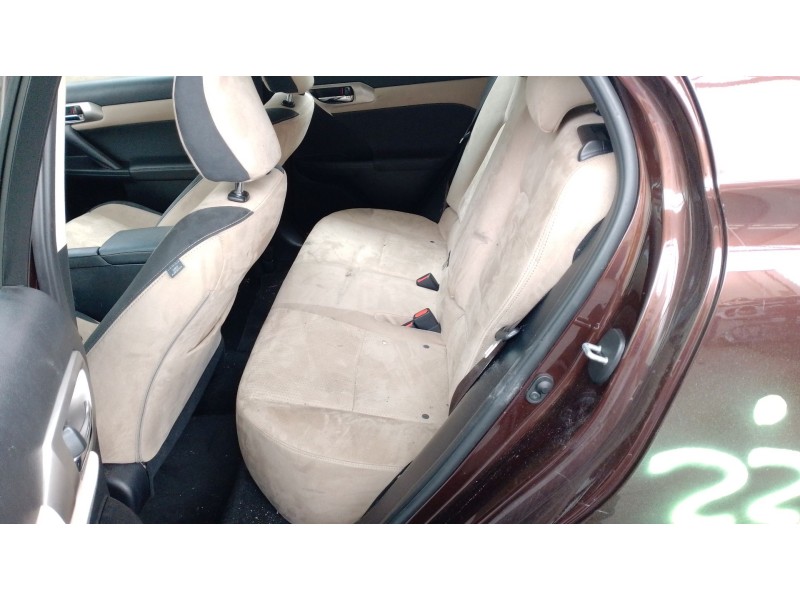 lexus ct (zwa10_) del año 2018