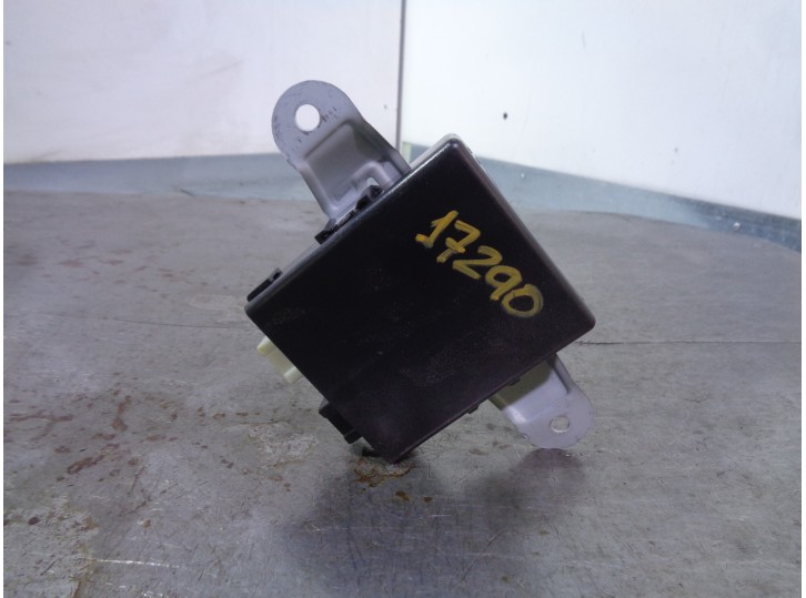 Recambio de modulo electronico para hyundai santa fe (sm) 2.0 crdi cat referencia OEM IAM 9875026000 139103010 POONGSUNG