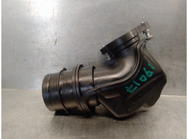 Recambio de tubo para seat leon (5f1) 1.4 16v tsi referencia OEM IAM 04E129656C 04E129656C 