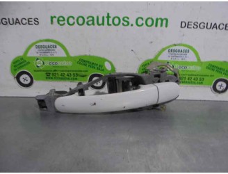 Recambio de maneta exterior delantera derecha para skoda superb (3u4) 1.9 tdi referencia OEM IAM 2513038  