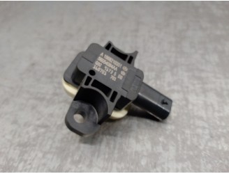 Replacement impact sensor for Mercedes-Benz GLA-Class (W156) 2.1 CDI CAT OEM IAM reference A1668210351 5605408AA 
