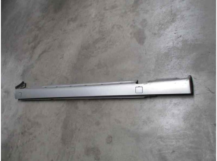 Recambio de faldon lateral para mercedes-benz clase s (w220) berlina 3.2 cdi cat referencia OEM IAM A2206900140  