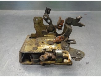 Recambio de cerradura puerta delantera derecha para chrysler jeep cherokee (xj) 2.1 td referencia OEM IAM 55000766  5 PUERTAS