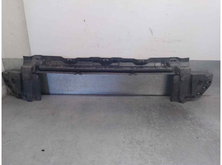 Recambio de molduras delanteras para mercedes-benz clase gla (w156) 2.1 cdi cat referencia OEM IAM A1568854422  