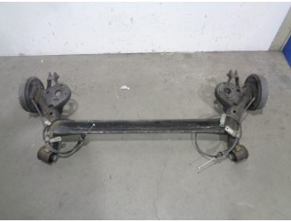 Recambio de puente trasero para opel karl 1.0 12v referencia OEM IAM 402150 TAMBOR 4 AGUJEROS BURRA 23