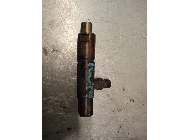 Recambio de inyector para chrysler jeep cherokee (xj) 2.1 td referencia OEM IAM KBE48S5  BOSCH