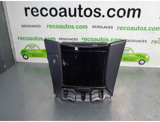 Recambio de consola para hyundai i40 1.7 crdi cat referencia OEM IAM 961203Z150 846303Z410 
