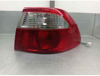 Recambio de piloto trasero derecho para mazda 626 berlina (gf) 2.0 turbodiesel cat referencia OEM IAM GG2M51150A DE ALETA 4 PUER