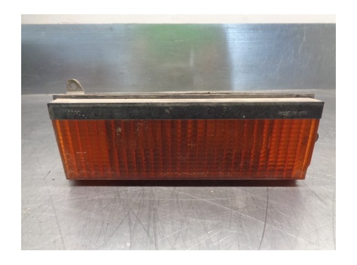 Recambio de piloto delantero derecho para chrysler jeep cherokee (xj) 2.1 td referencia OEM IAM 8956000098 55155072 