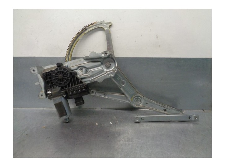 Recambio de elevalunas delantero derecho para opel astra h caravan 1.7 16v cdti referencia OEM IAM 13101481 6 PINES 5 PUERTAS