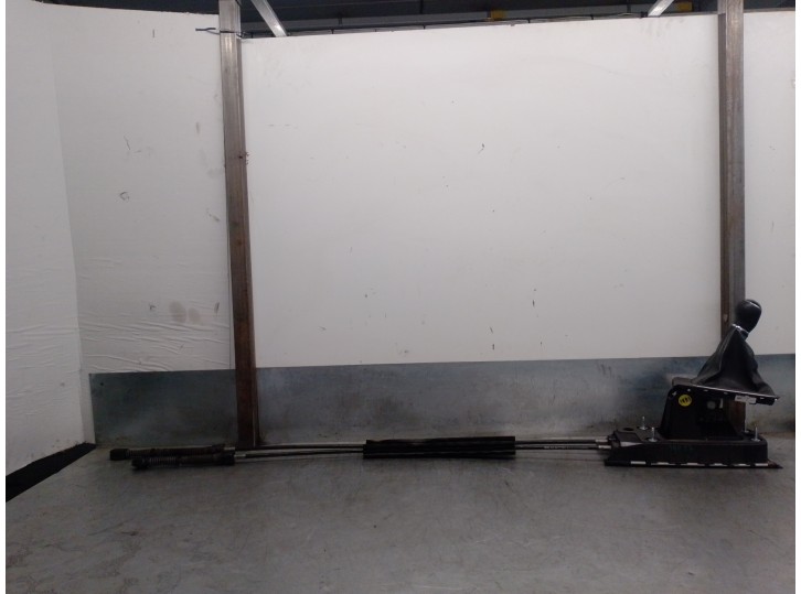 Recambio de palanca cambio para seat leon (5f1) 1.4 16v tsi referencia OEM IAM 5Q0711049AQ 5Q0711061E 