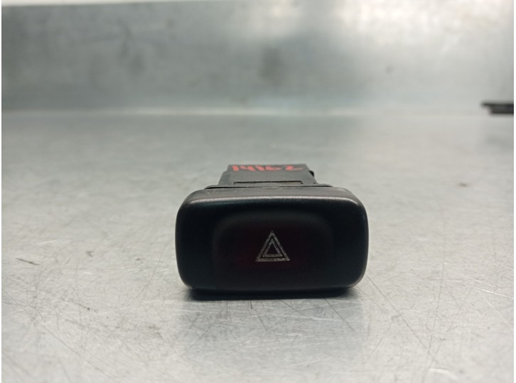 Recambio de warning para nissan primera berl./familiar (p10/w10) 1.6 16v cat referencia OEM IAM 252902F020  