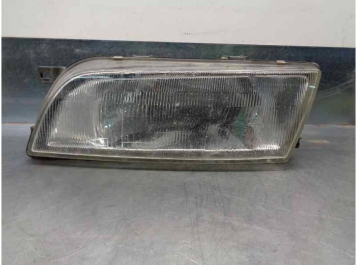 Recambio de faro izquierdo para nissan almera (n15) 1.4 16v cat referencia OEM IAM 260601N726  