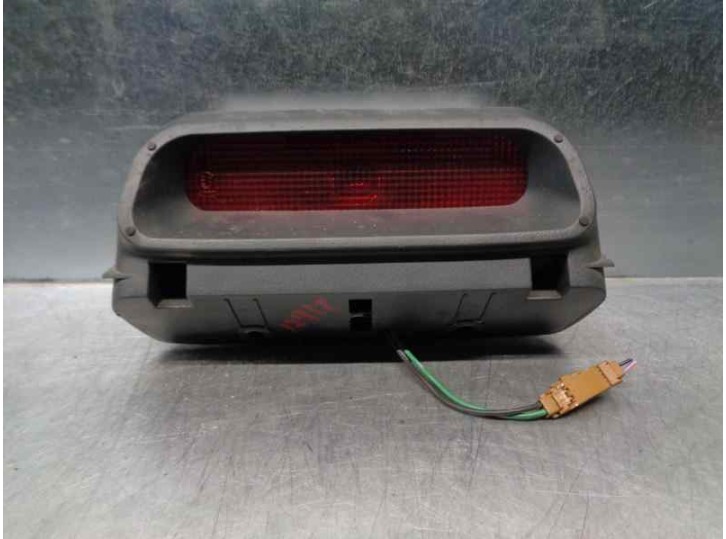 Recambio de luz central de freno para nissan almera (n15) 1.4 16v cat referencia OEM IAM 265900N001 