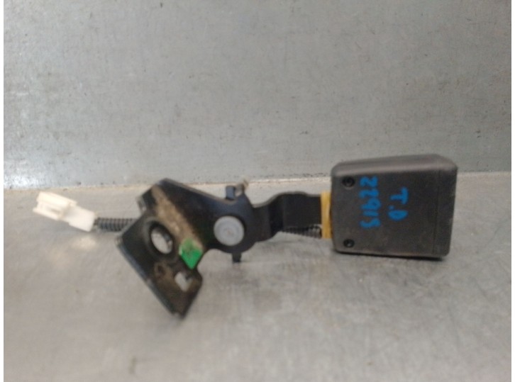 Recambio de enganche cinturon para hyundai ioniq (ae) 1.6 gdi hybrid referencia OEM IAM 89840G2100TRY 89840G2100TRY 