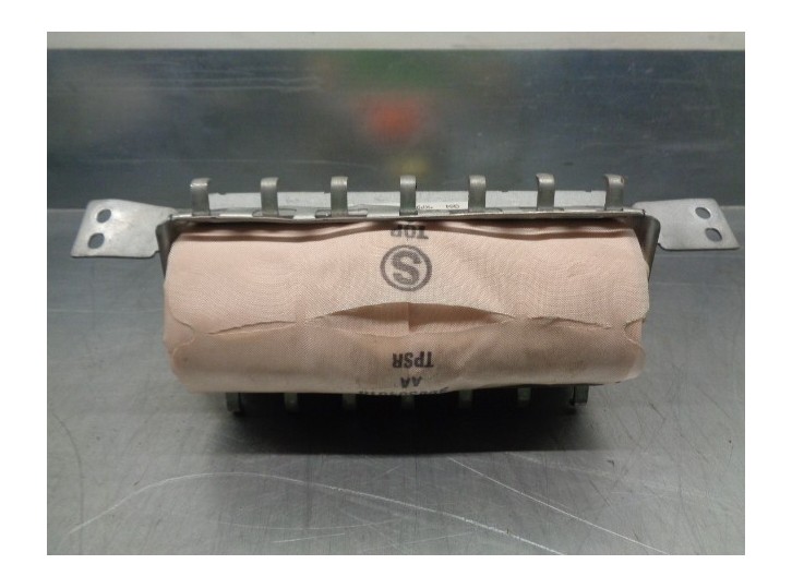 Recambio de airbag delantero derecho para nissan note (e11e) acenta referencia OEM IAM 682109U10B 
